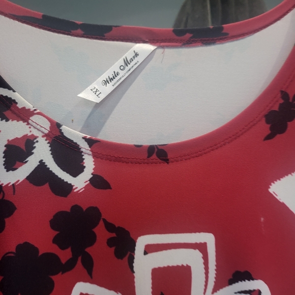 3 bundle tunic tops - Picture 9 of 11